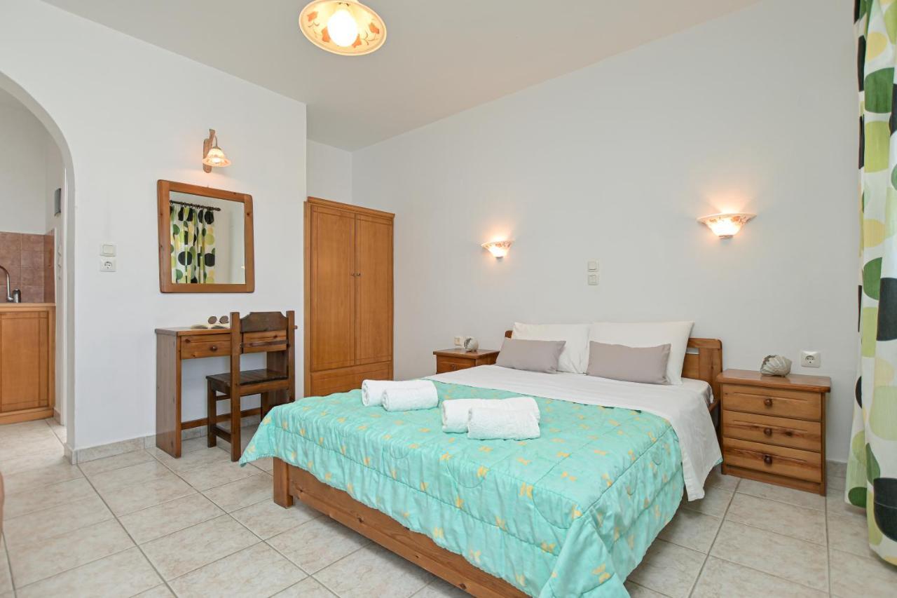 Alykes Studios & Suites Agios Prokopios  Zewnętrze zdjęcie